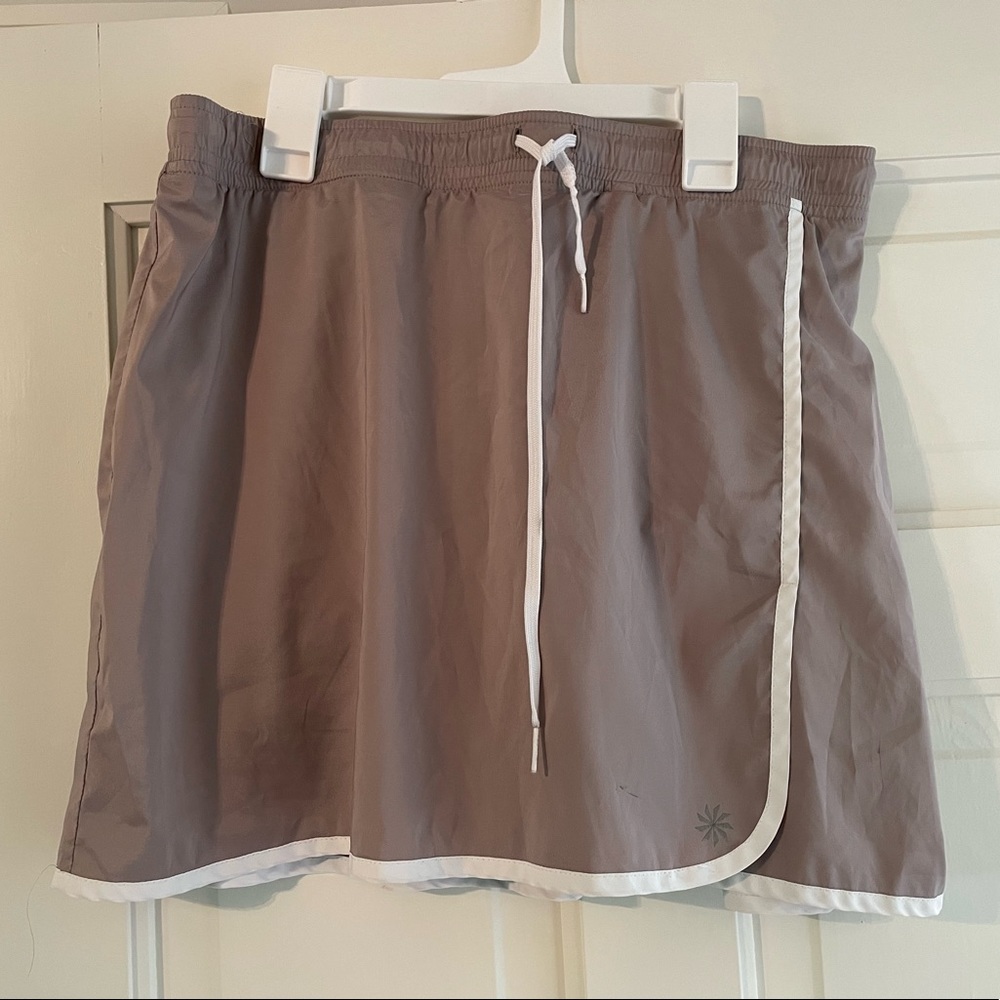 Greige Athleta Skort Size L